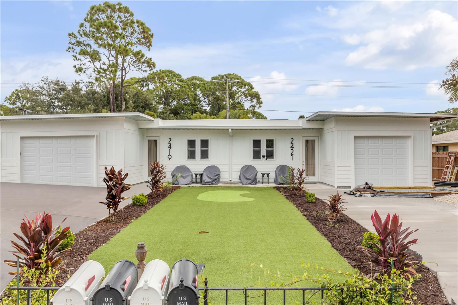 Image 33 of 44 For 2419 India Palm Drive 2419