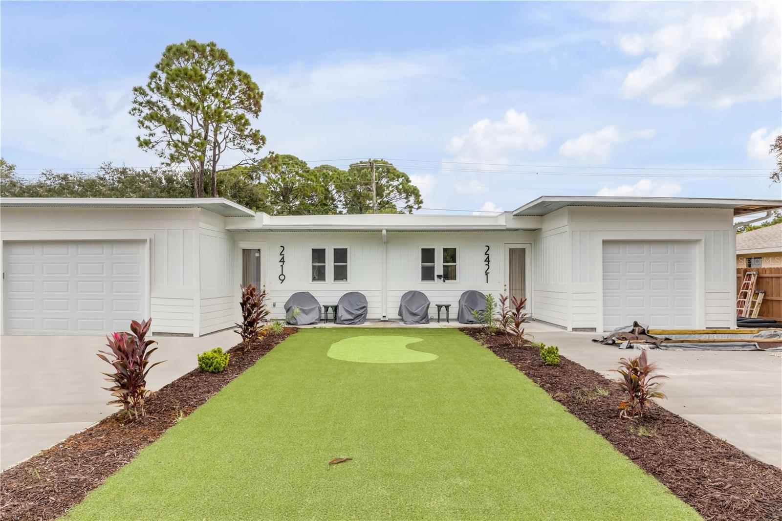 Image 74 of 87 For 2419-2421 India Palm Drive