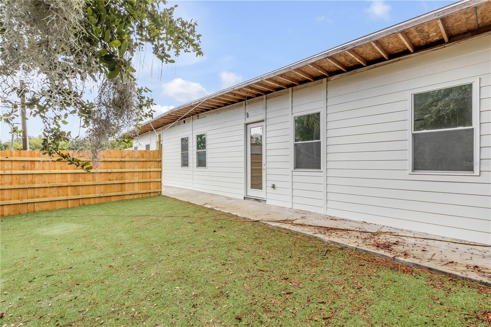Image 87 of 87 For 2419-2421 India Palm Drive