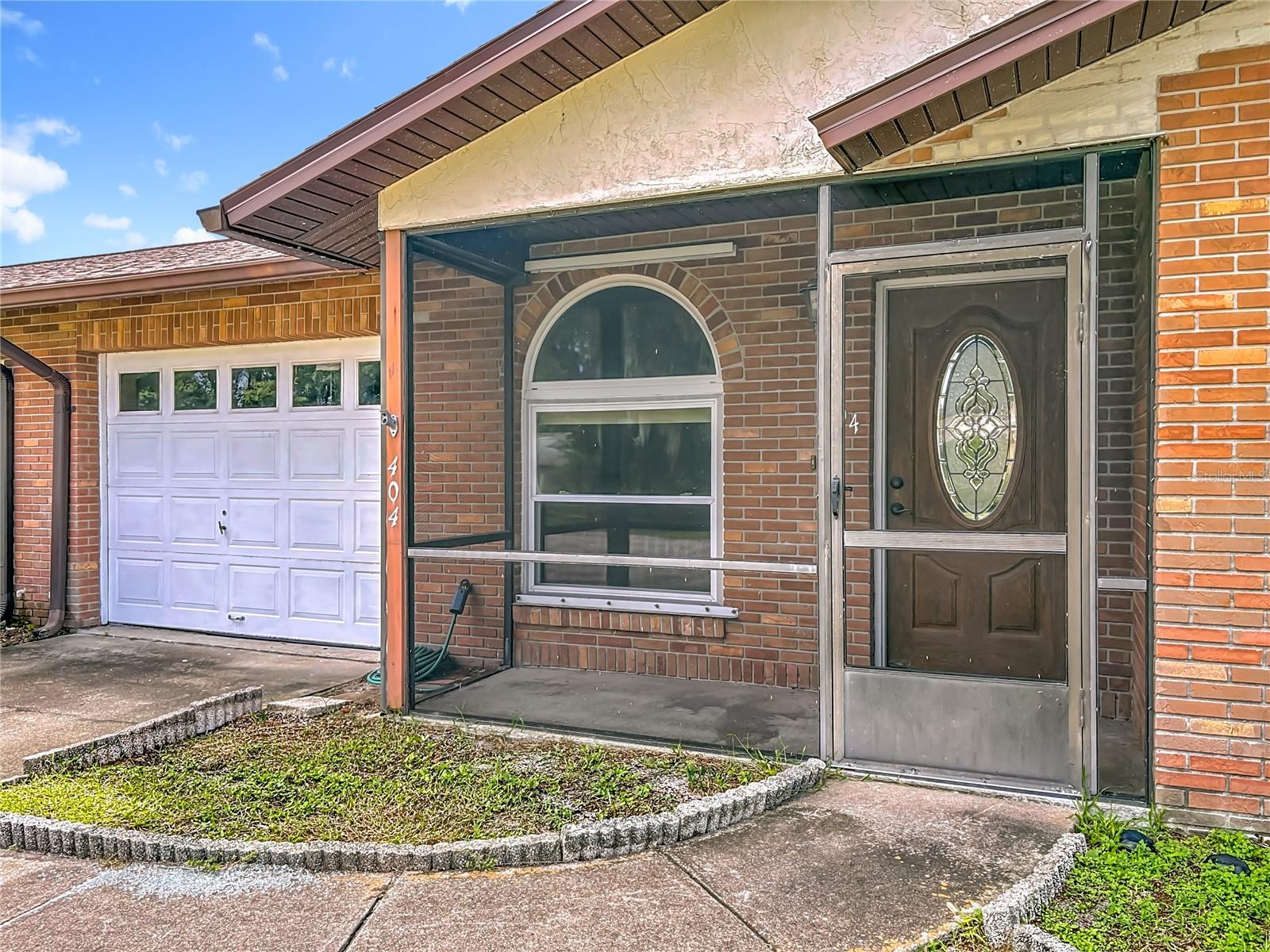 Image 2 of 38 For 404 Sandpiper Court