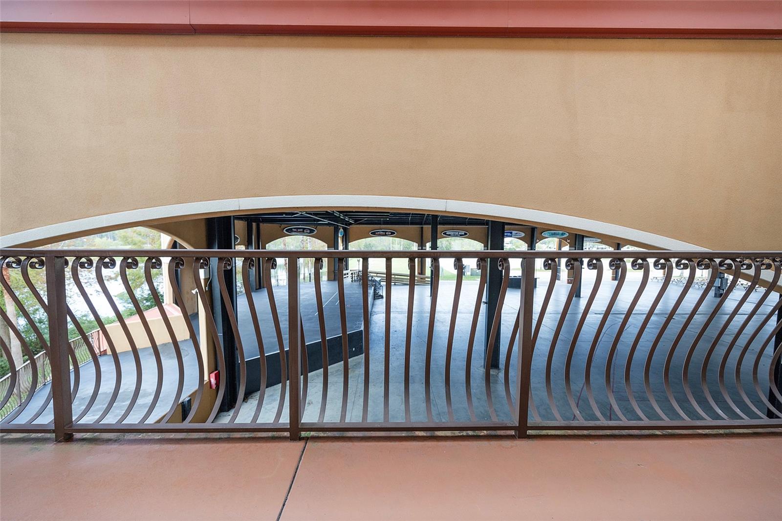 Image 20 of 50 For 1653 Us Highway 1  201