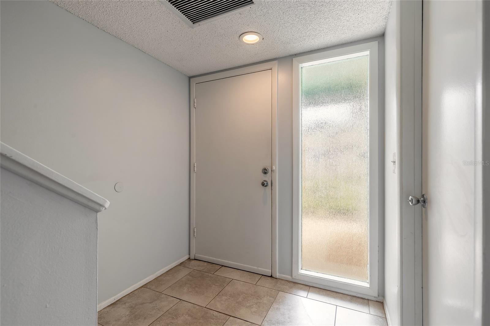Image 21 of 48 For 185 Club House Boulevard 185