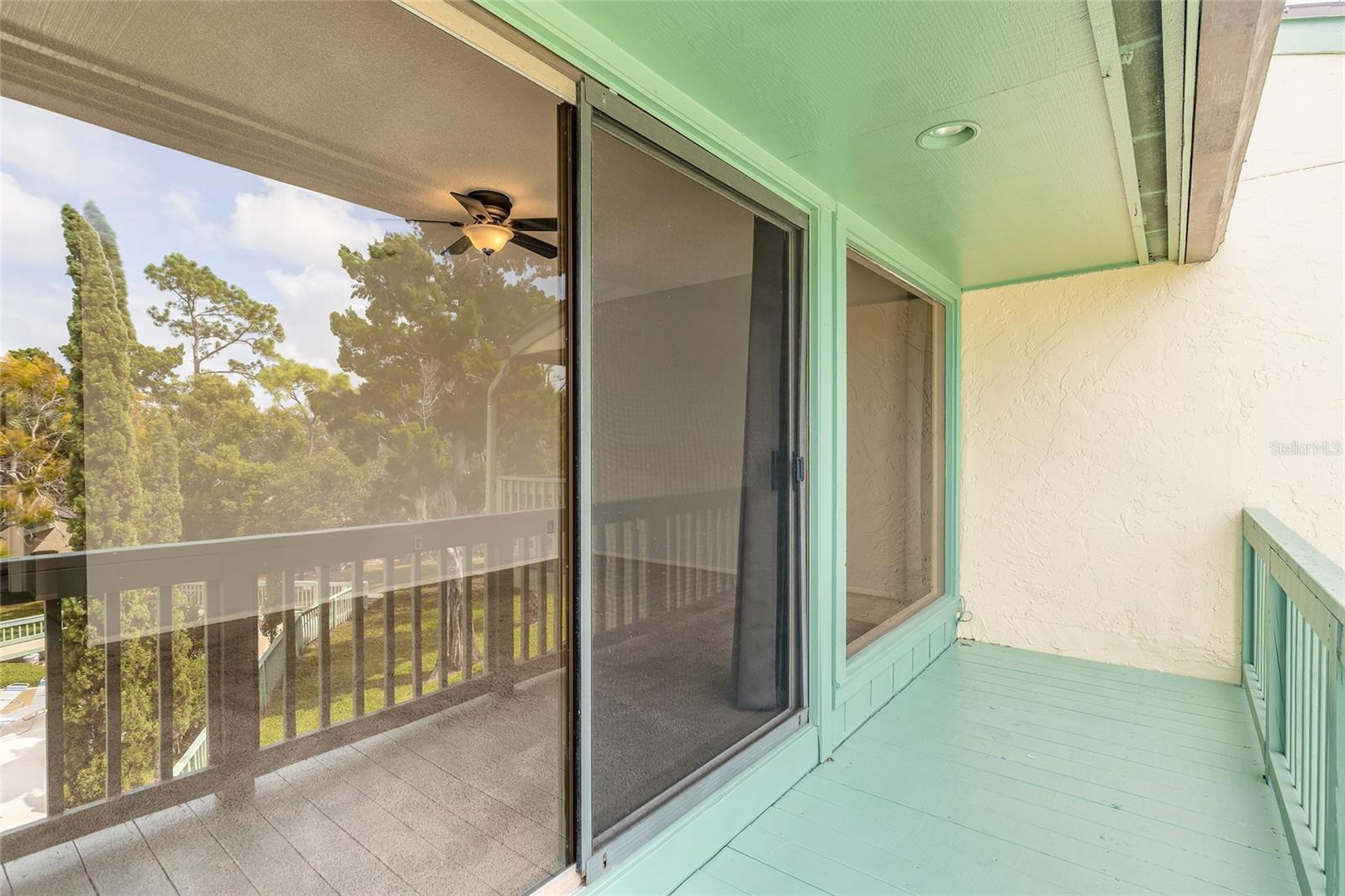 Image 36 of 48 For 185 Club House Boulevard 185