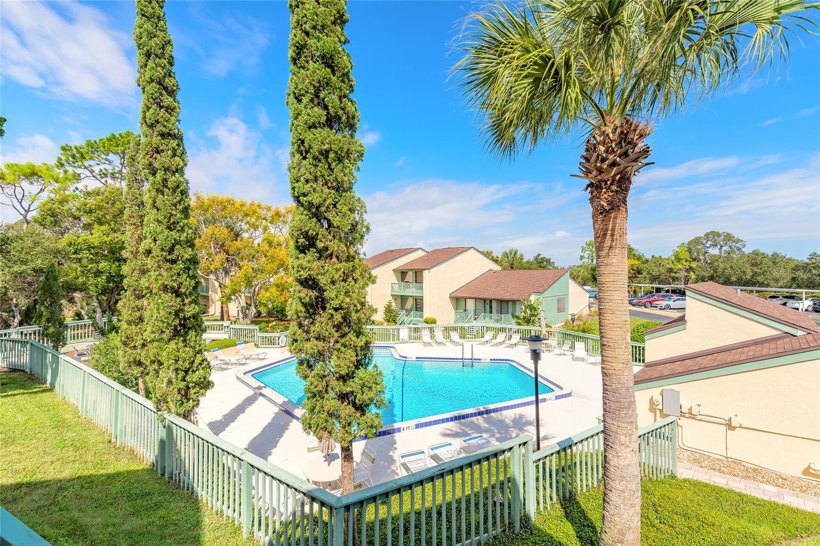 Image 38 of 48 For 185 Club House Boulevard 185