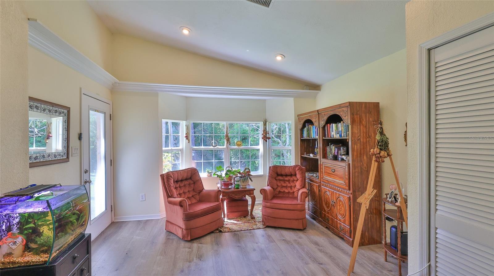 Image 15 of 54 For 2908 Nordman Avenue