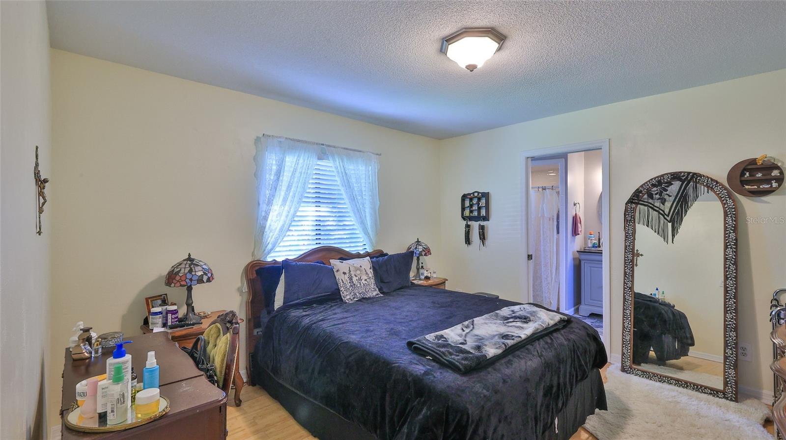 Image 17 of 54 For 2908 Nordman Avenue