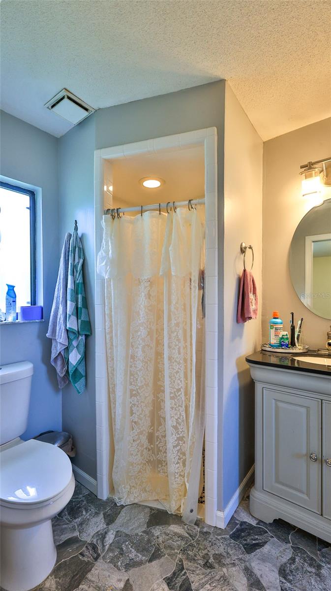 Image 20 of 54 For 2908 Nordman Avenue