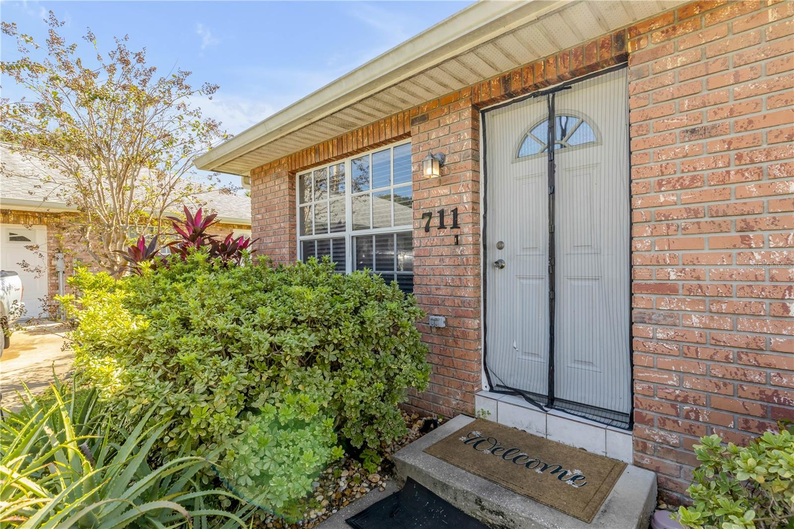 Image 44 of 47 For 711 River Oaks Circle