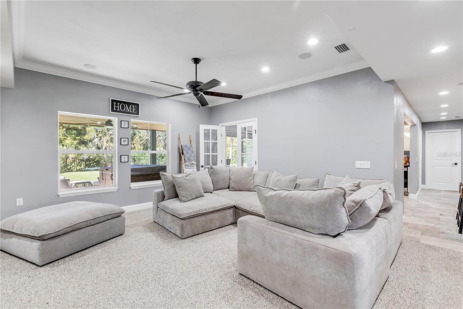 Image 18 of 72 For 798 Fairway Drive