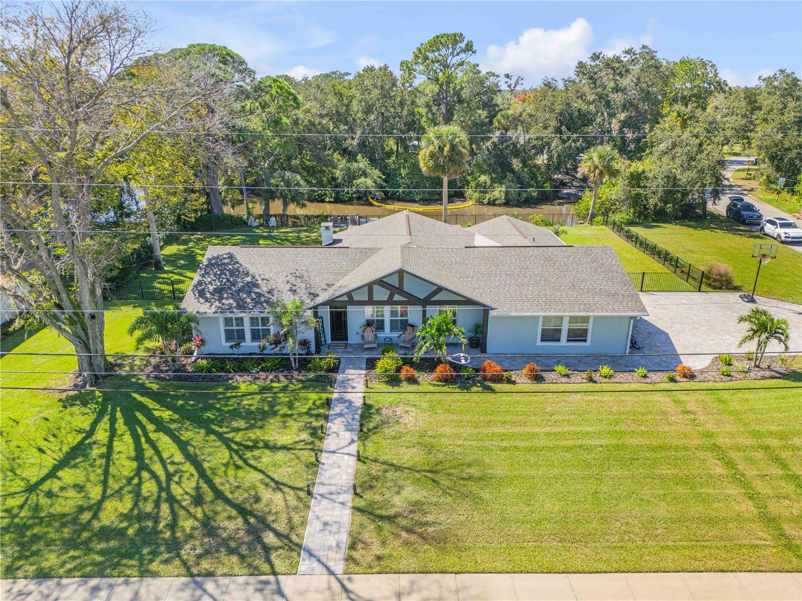 Image 2 of 72 For 798 Fairway Drive