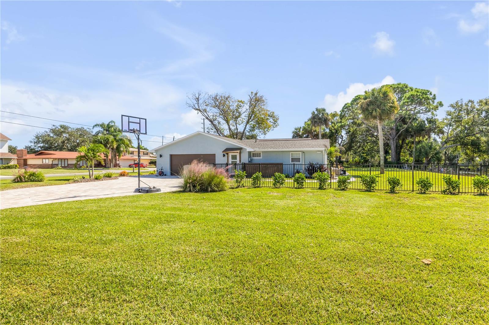 Image 71 of 72 For 798 Fairway Drive