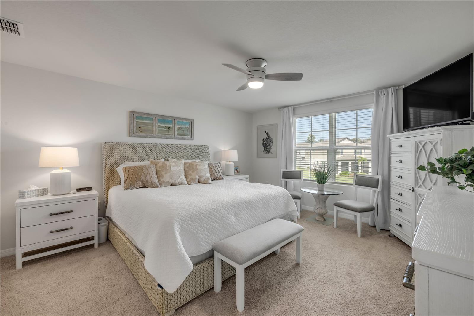 Image 18 of 41 For 3063 Meleto Boulevard