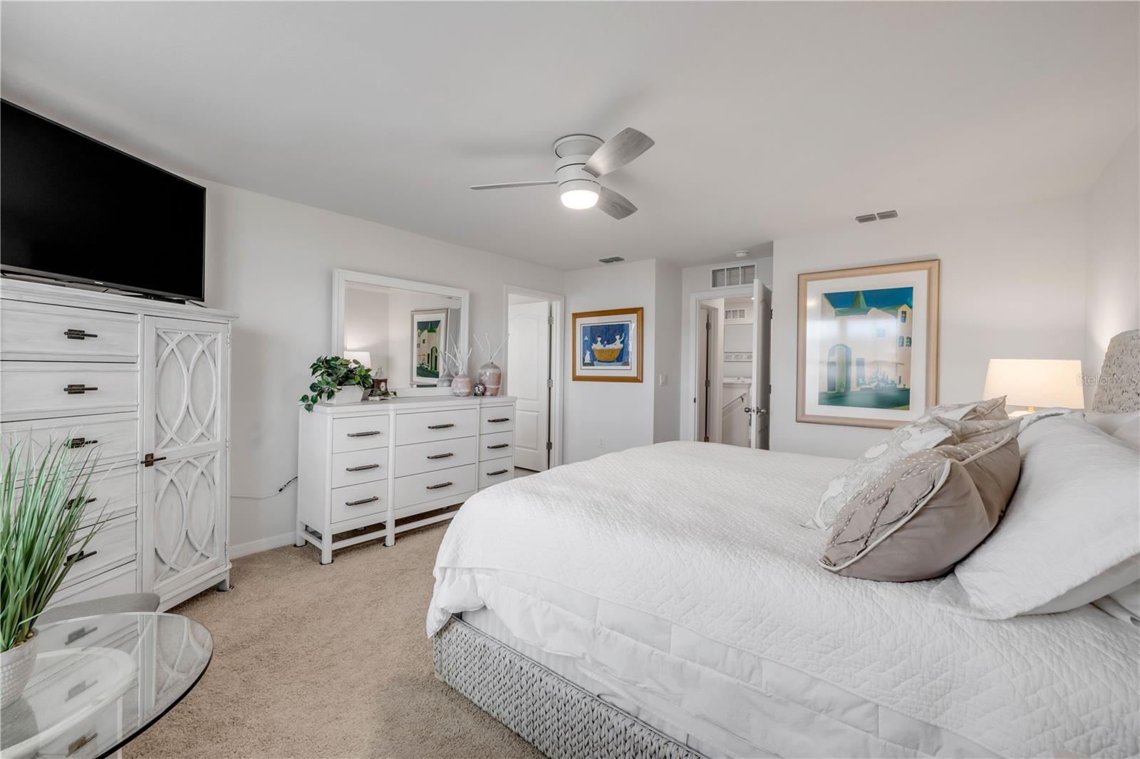 Image 19 of 41 For 3063 Meleto Boulevard