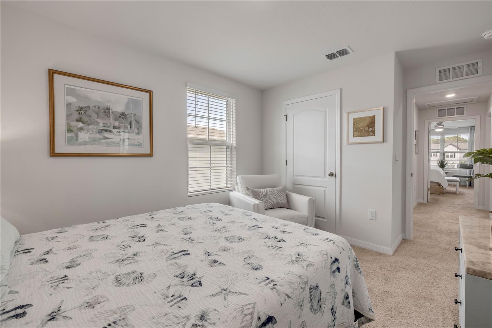 Image 25 of 41 For 3063 Meleto Boulevard