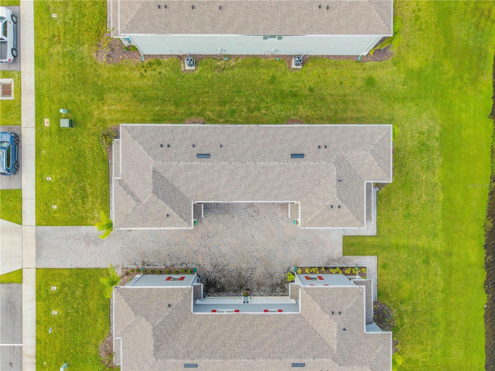 Image 32 of 41 For 3063 Meleto Boulevard