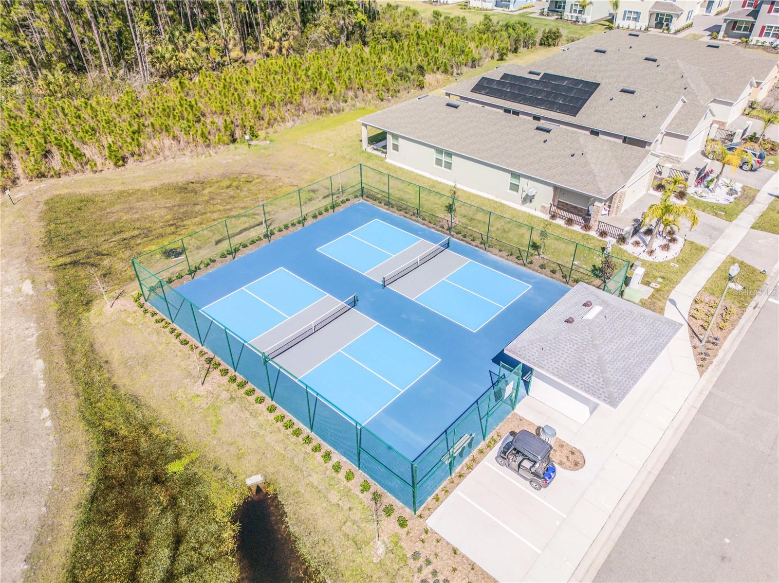 Image 34 of 41 For 3063 Meleto Boulevard