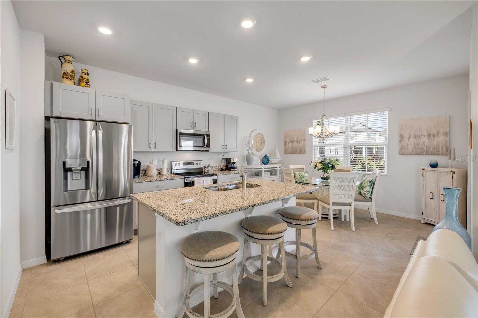 Image 4 of 41 For 3063 Meleto Boulevard