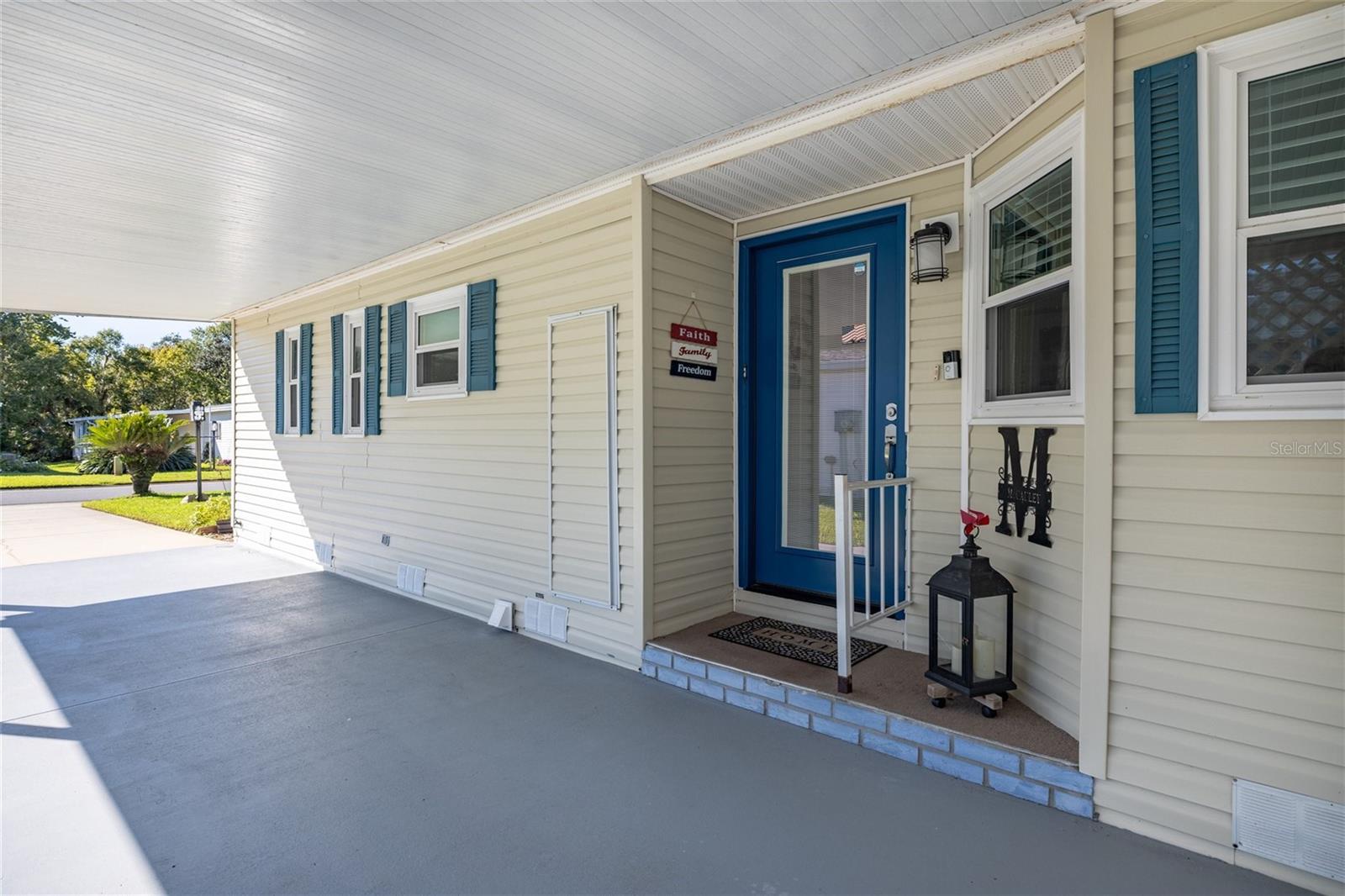 Image 10 of 32 For 815 Navigators Way