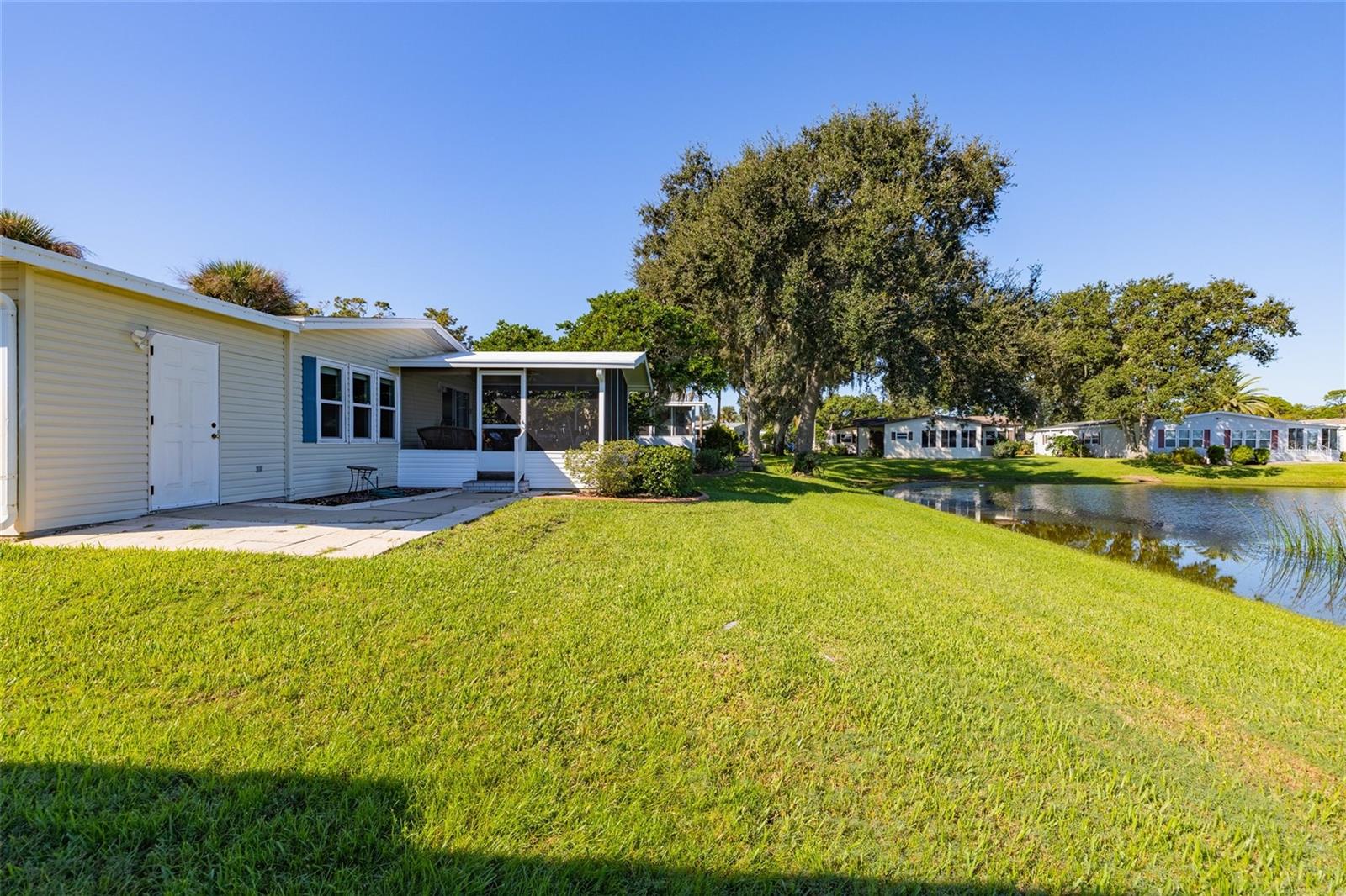 Image 4 of 32 For 815 Navigators Way