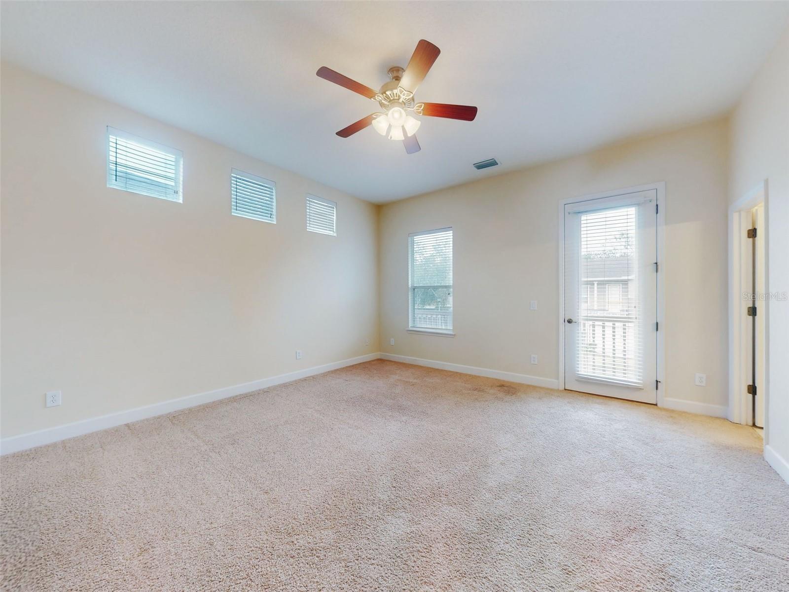 Image 22 of 50 For 6116 Clearsky Drive