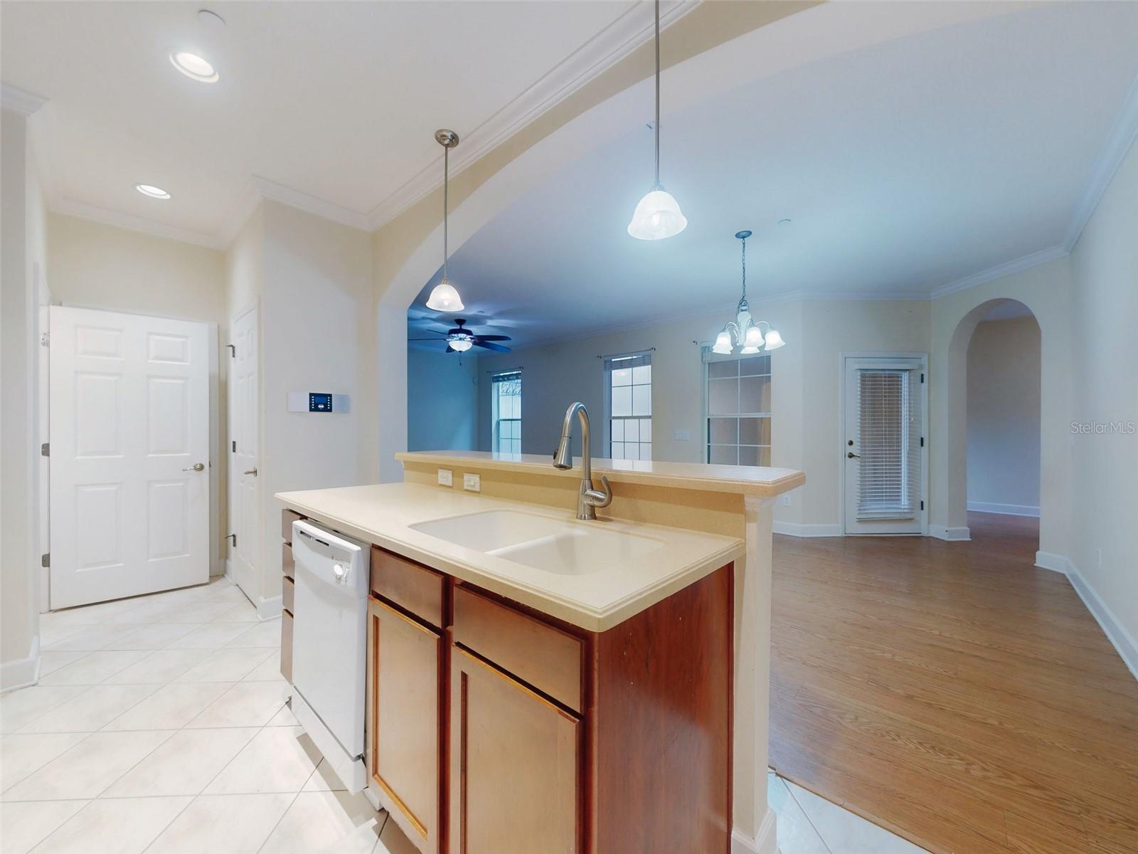 Image 9 of 50 For 6116 Clearsky Drive