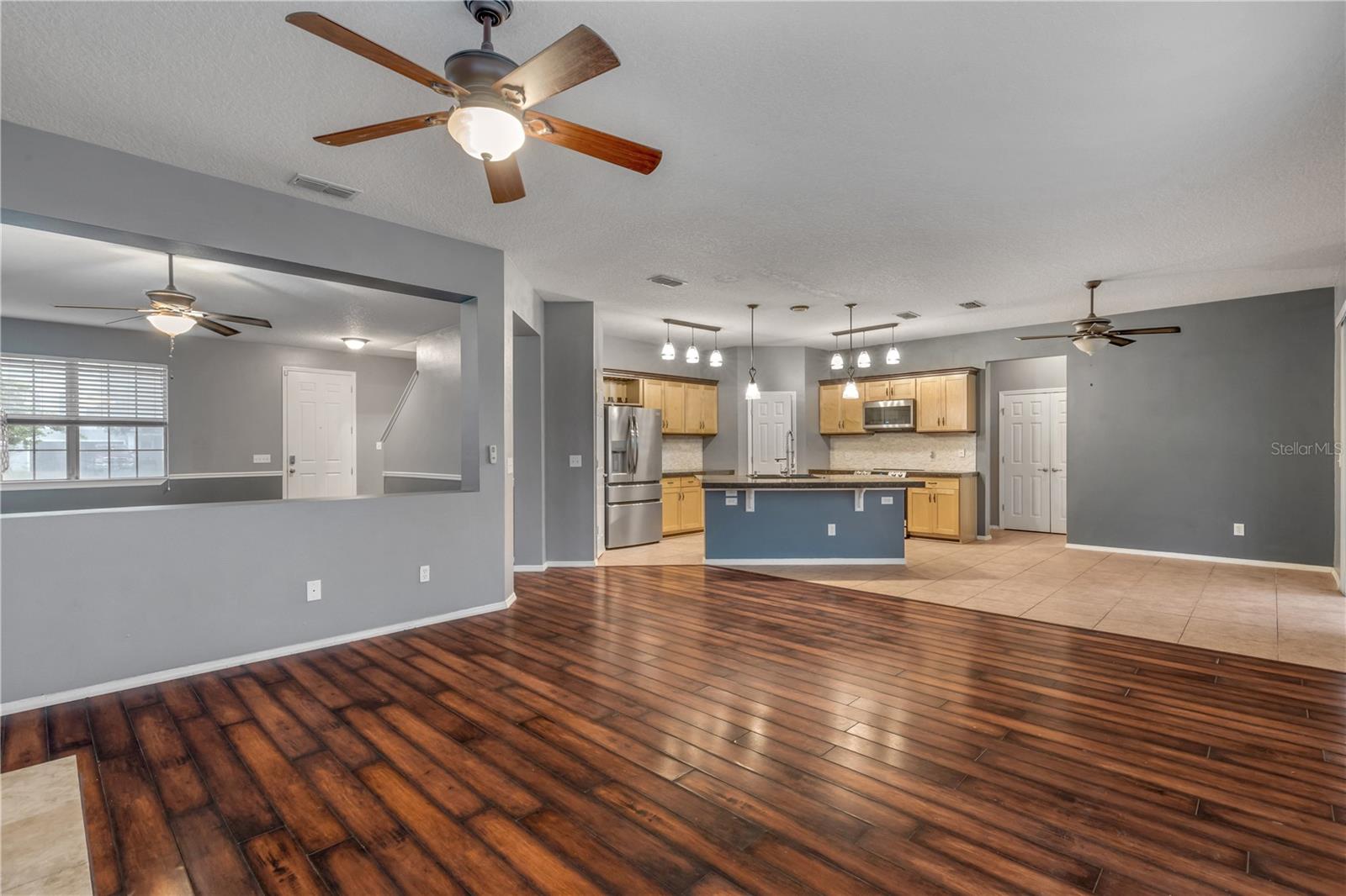 Image 11 of 67 For 2707 Atlantis Drive