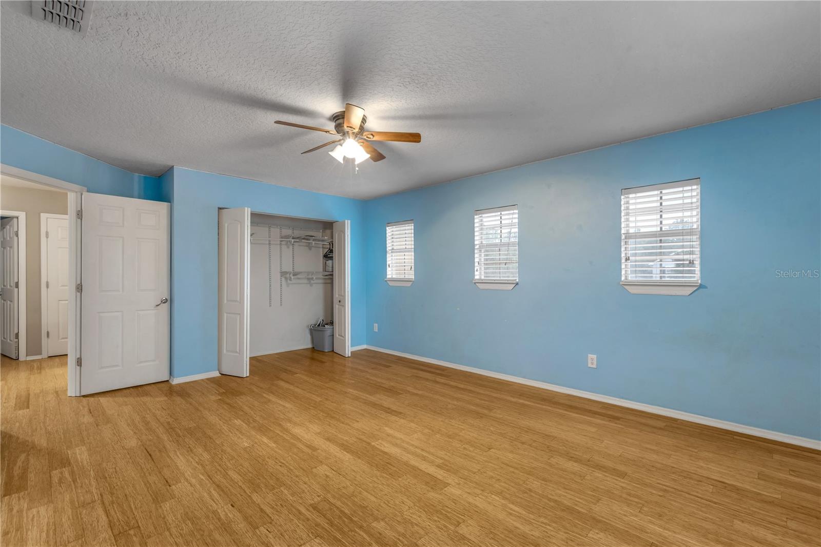 Image 32 of 67 For 2707 Atlantis Drive