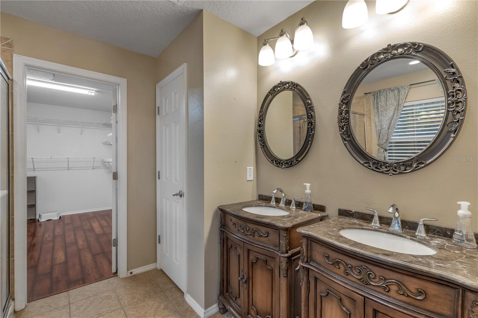 Image 38 of 67 For 2707 Atlantis Drive
