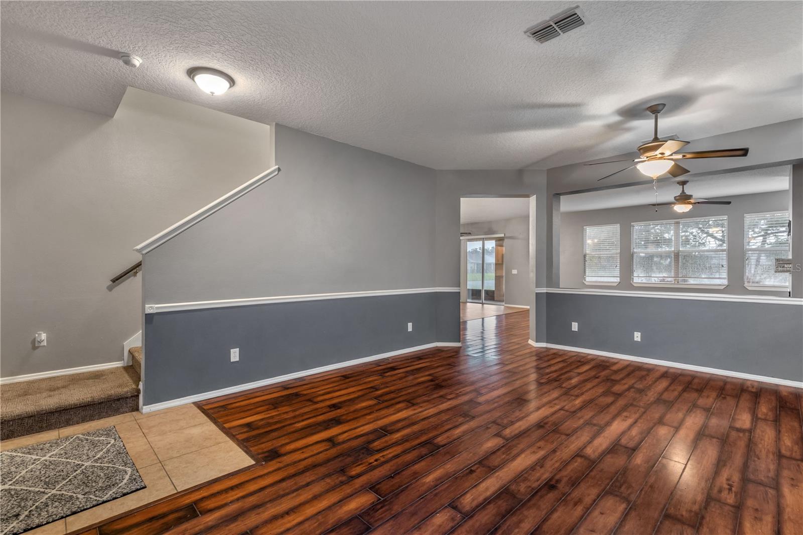 Image 4 of 67 For 2707 Atlantis Drive