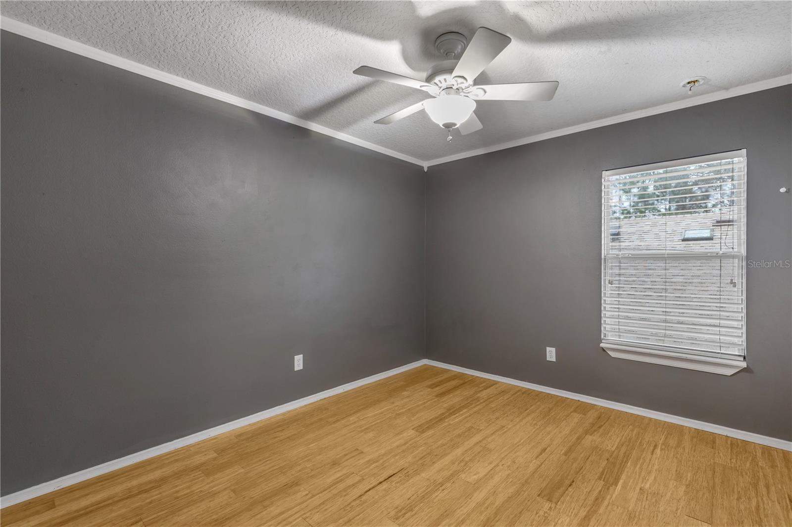Image 44 of 67 For 2707 Atlantis Drive