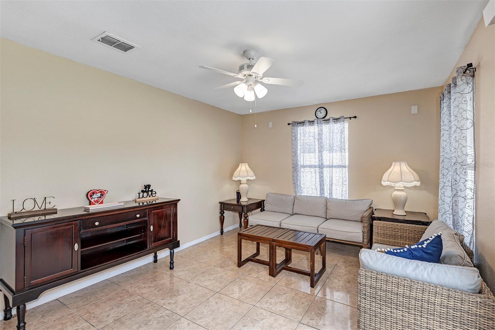 Image 14 of 31 For 819 Nelson Drive