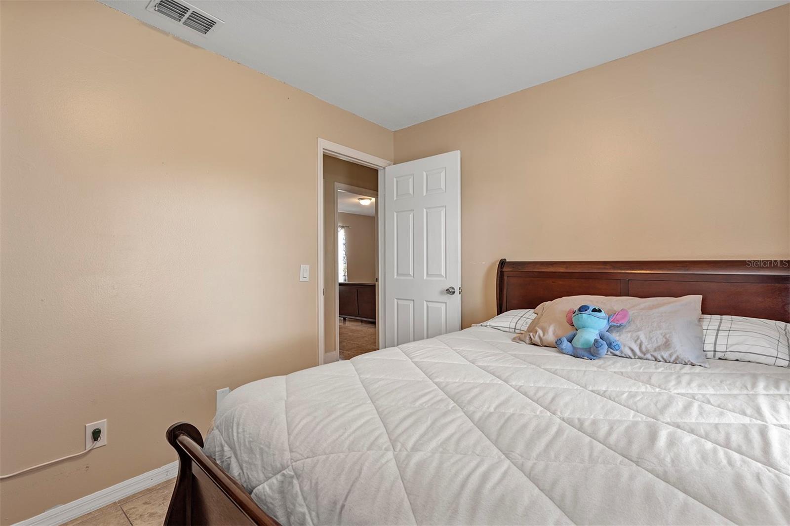 Image 22 of 31 For 819 Nelson Drive