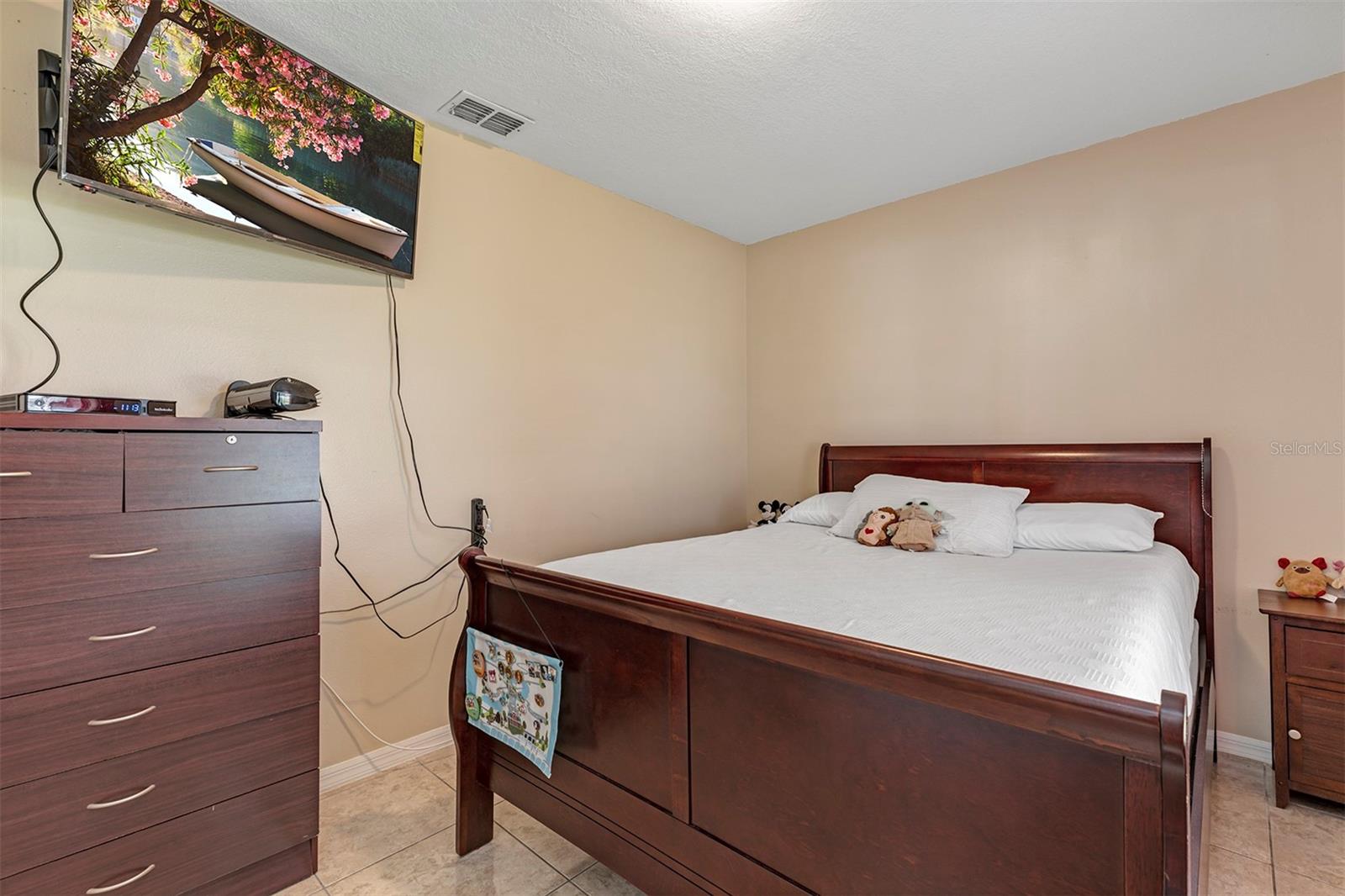 Image 25 of 31 For 819 Nelson Drive