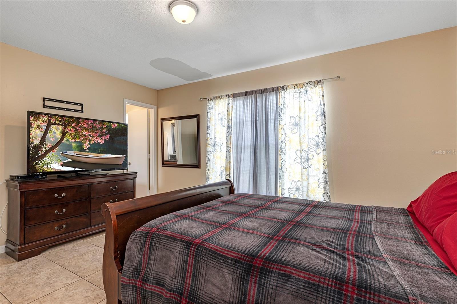 Image 28 of 31 For 819 Nelson Drive