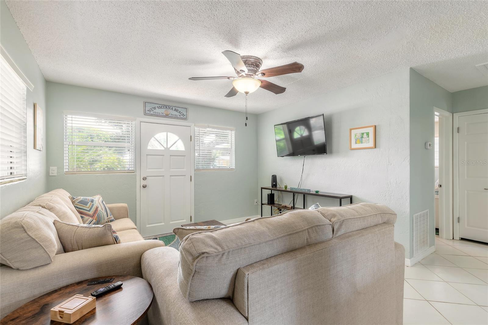 Image 11 of 24 For 822 12th Avenue