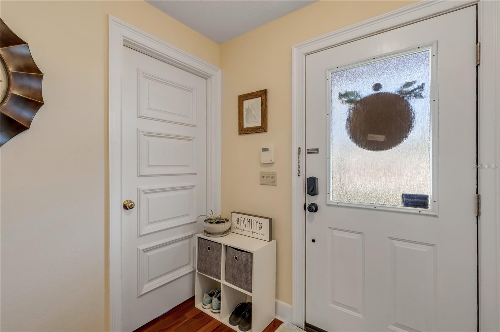 Image 10 of 94 For 215 Randle Avenue