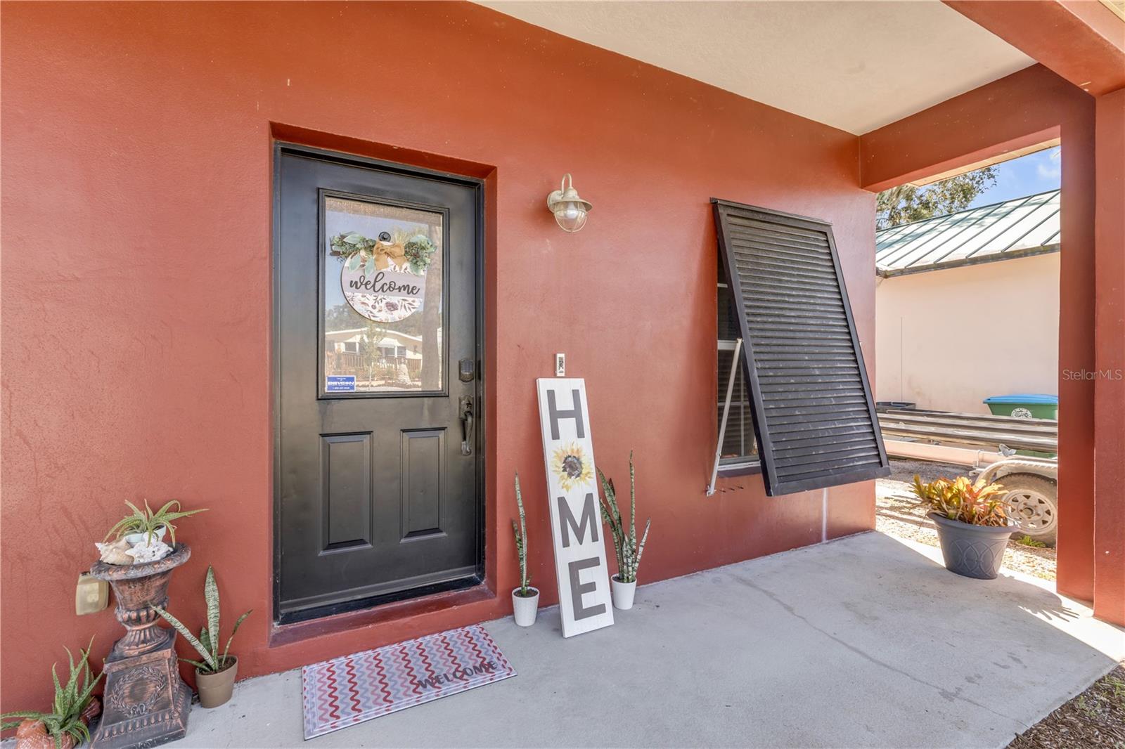 Image 7 of 94 For 215 Randle Avenue