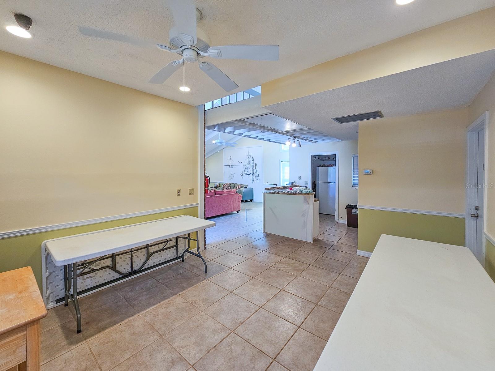 Image 39 of 45 For 118 Lagoon Court