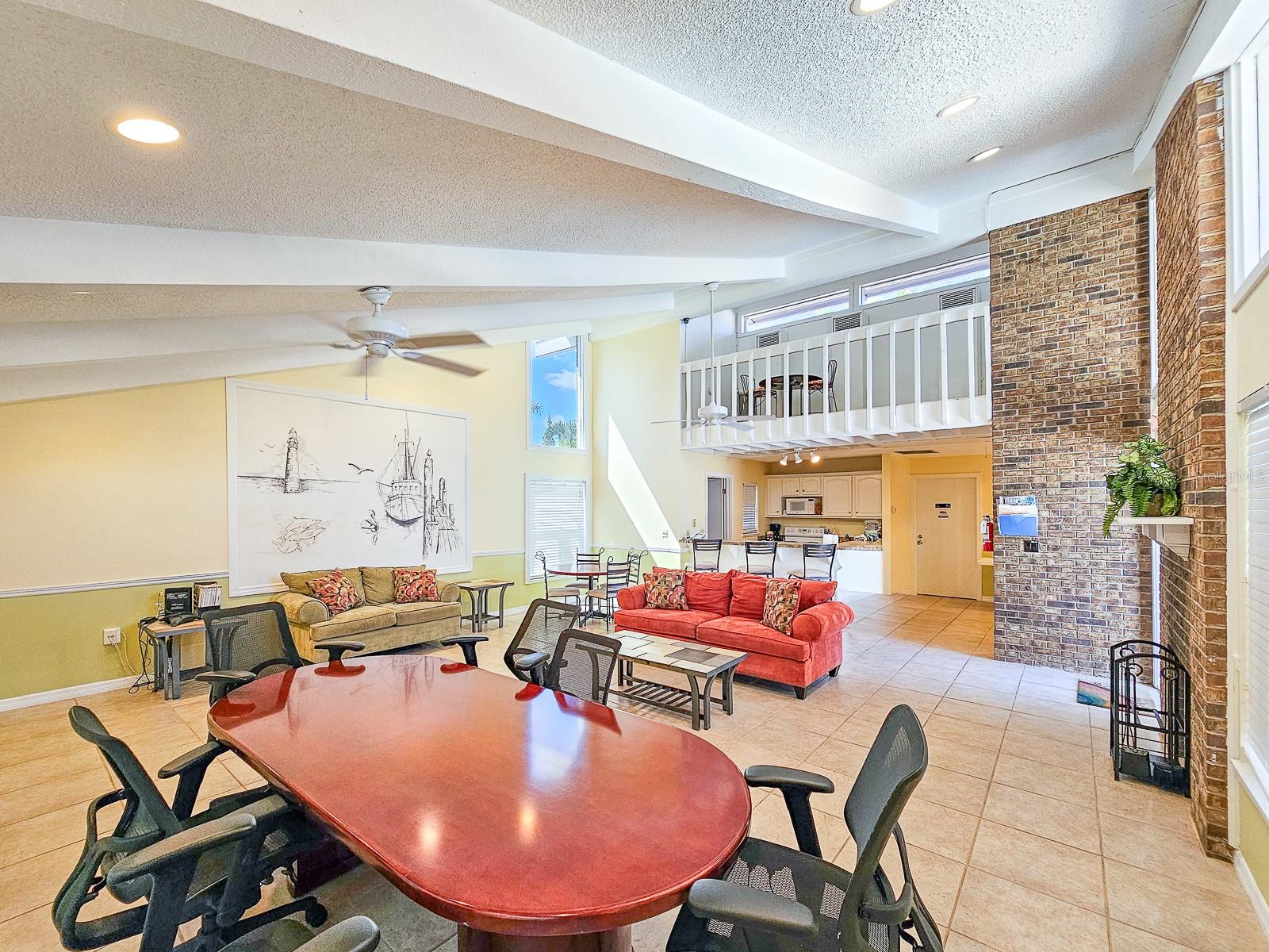 Image 40 of 45 For 118 Lagoon Court