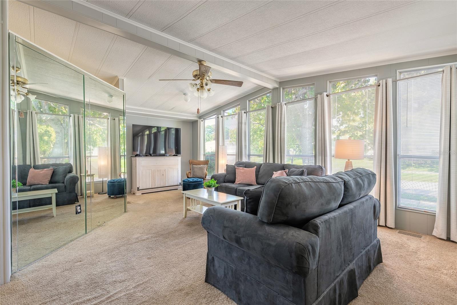 Image 11 of 41 For 760 Rolling Hills Drive