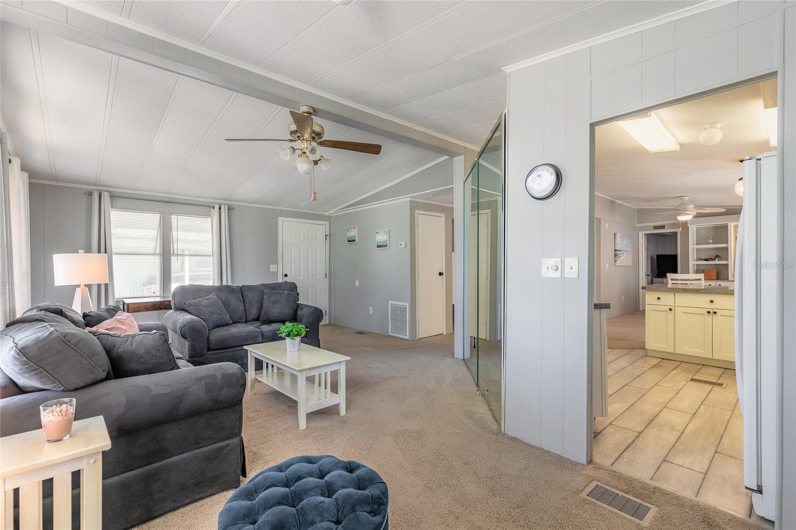 Image 15 of 41 For 760 Rolling Hills Drive