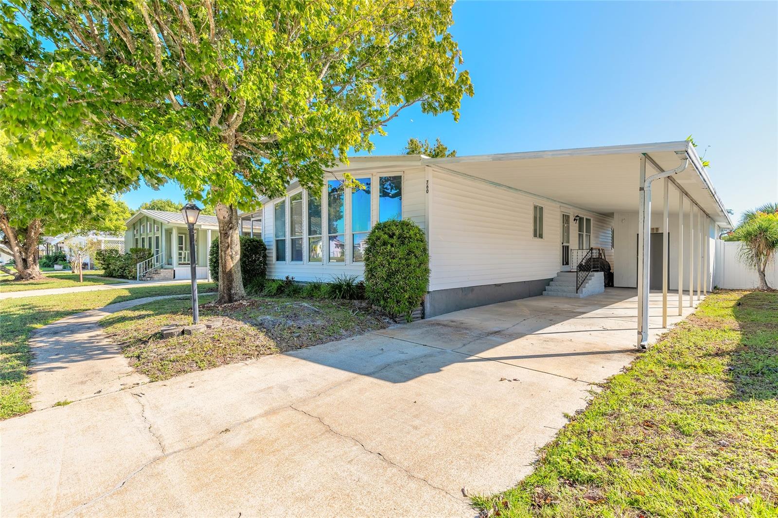 Image 4 of 41 For 760 Rolling Hills Drive