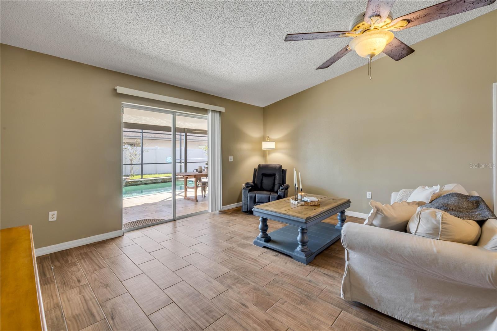 Image 10 of 47 For 3439 Arabesque Drive