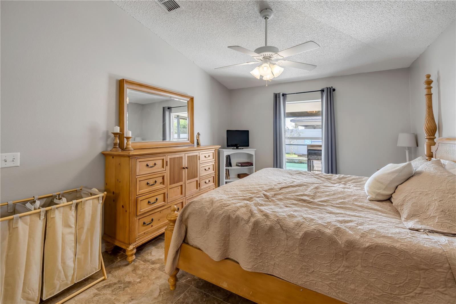 Image 18 of 47 For 3439 Arabesque Drive