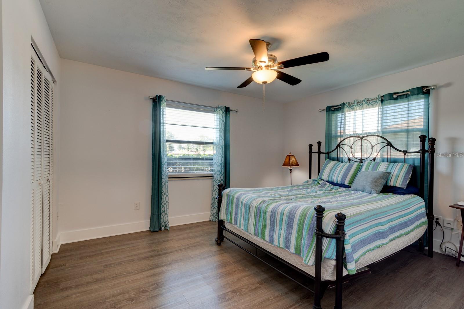 Image 12 of 18 For 1812 Enterprise Avenue #b