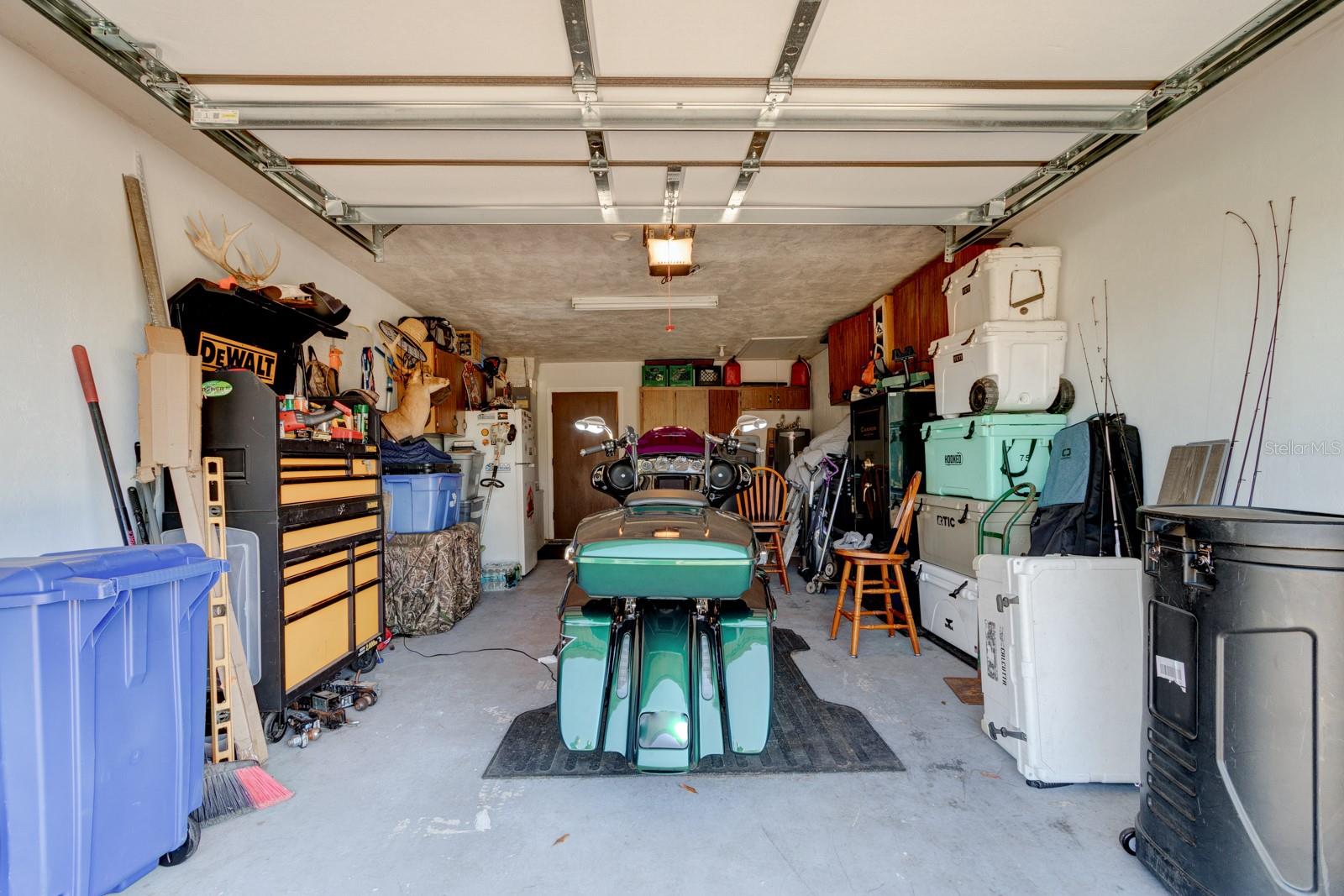 Image 15 of 18 For 1812 Enterprise Avenue #b