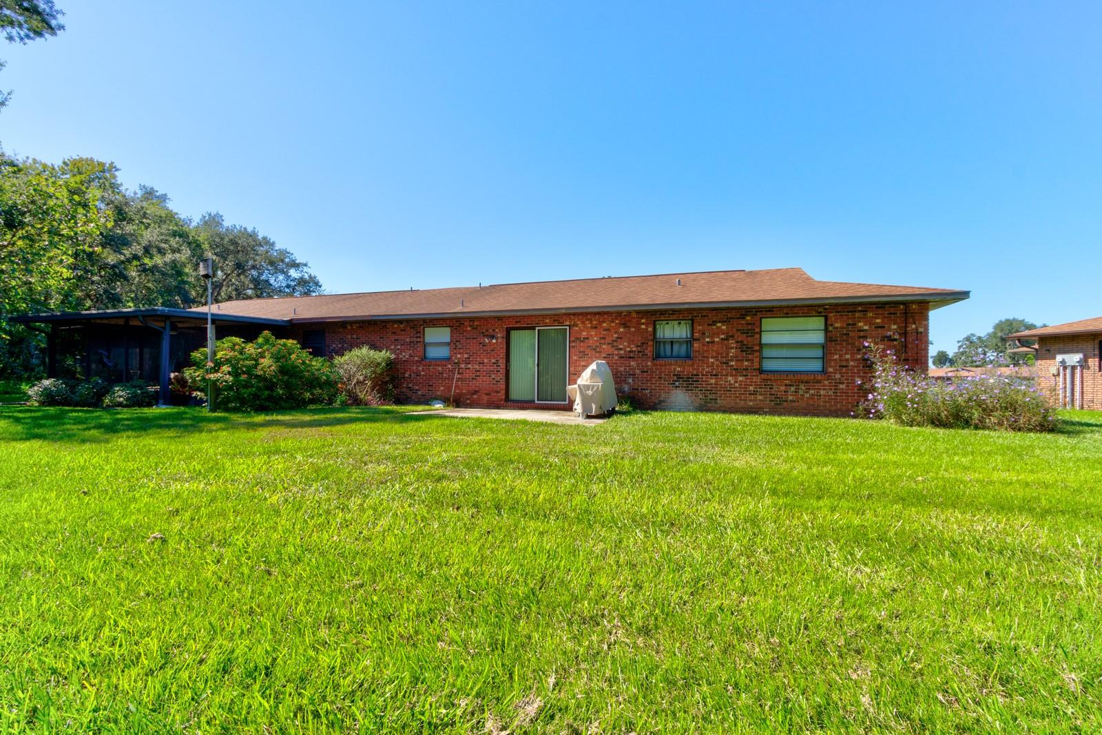 Image 17 of 18 For 1812 Enterprise Avenue #b