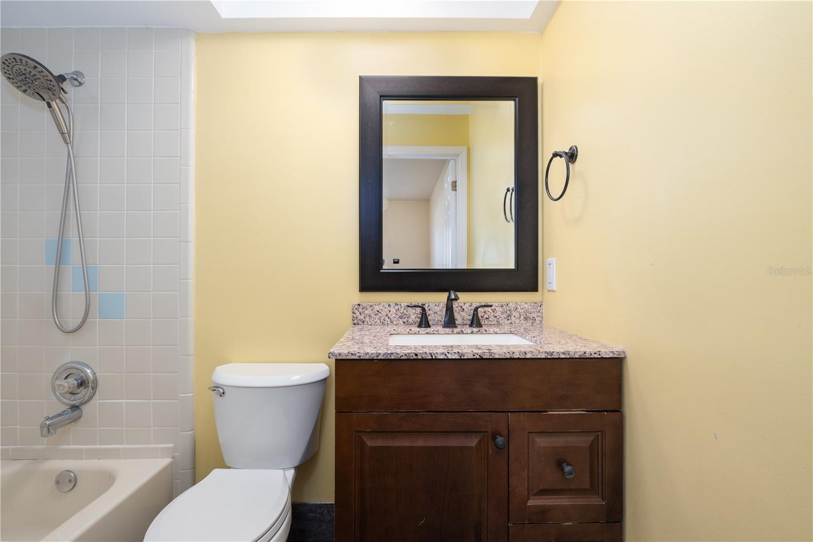 Image 16 of 41 For 600 English Oaks Drive