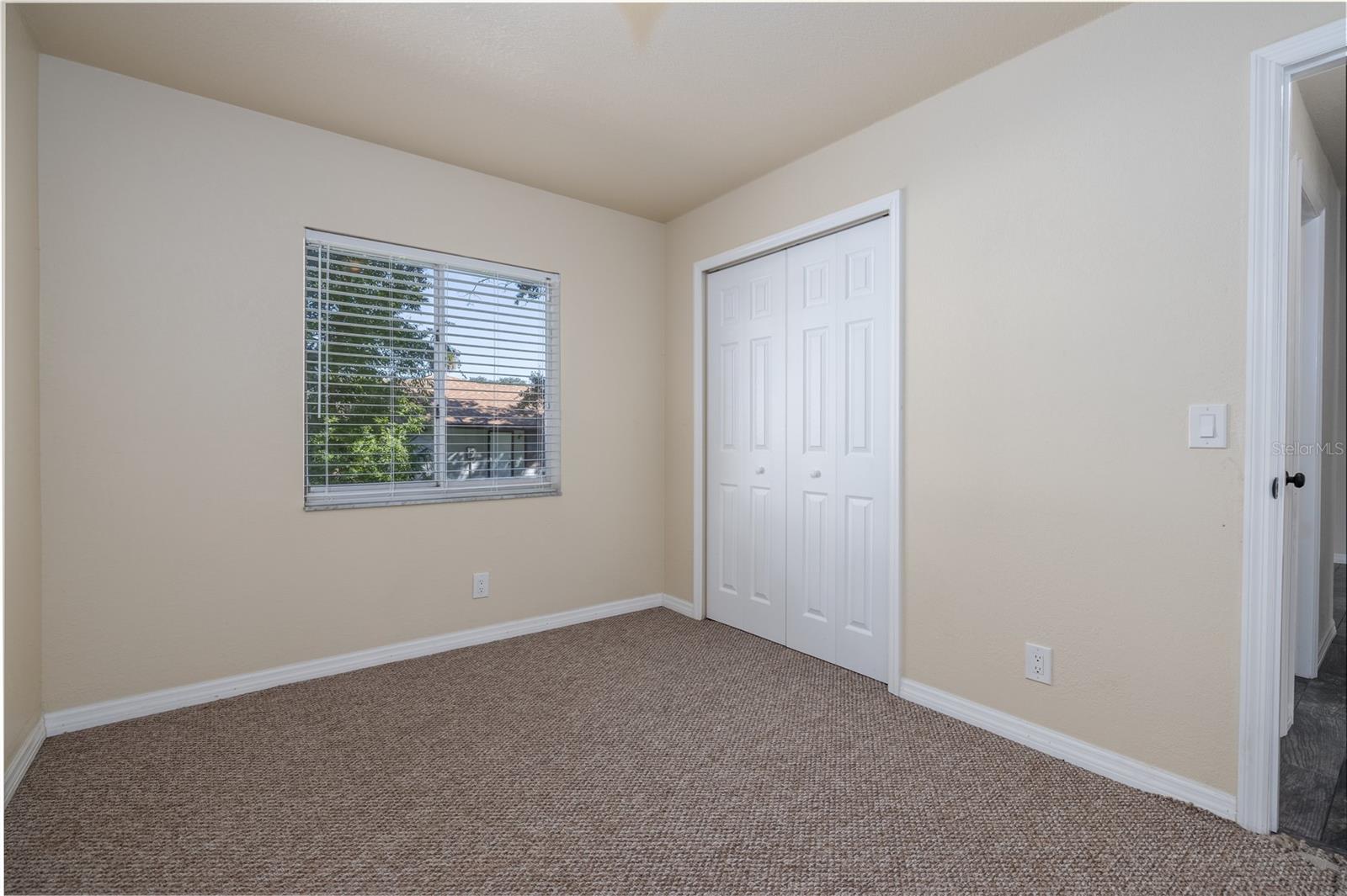 Image 20 of 41 For 600 English Oaks Drive