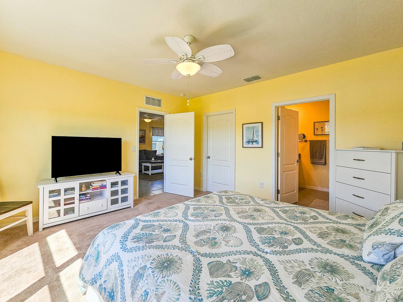 Image 19 of 43 For 3106 Borassus Drive